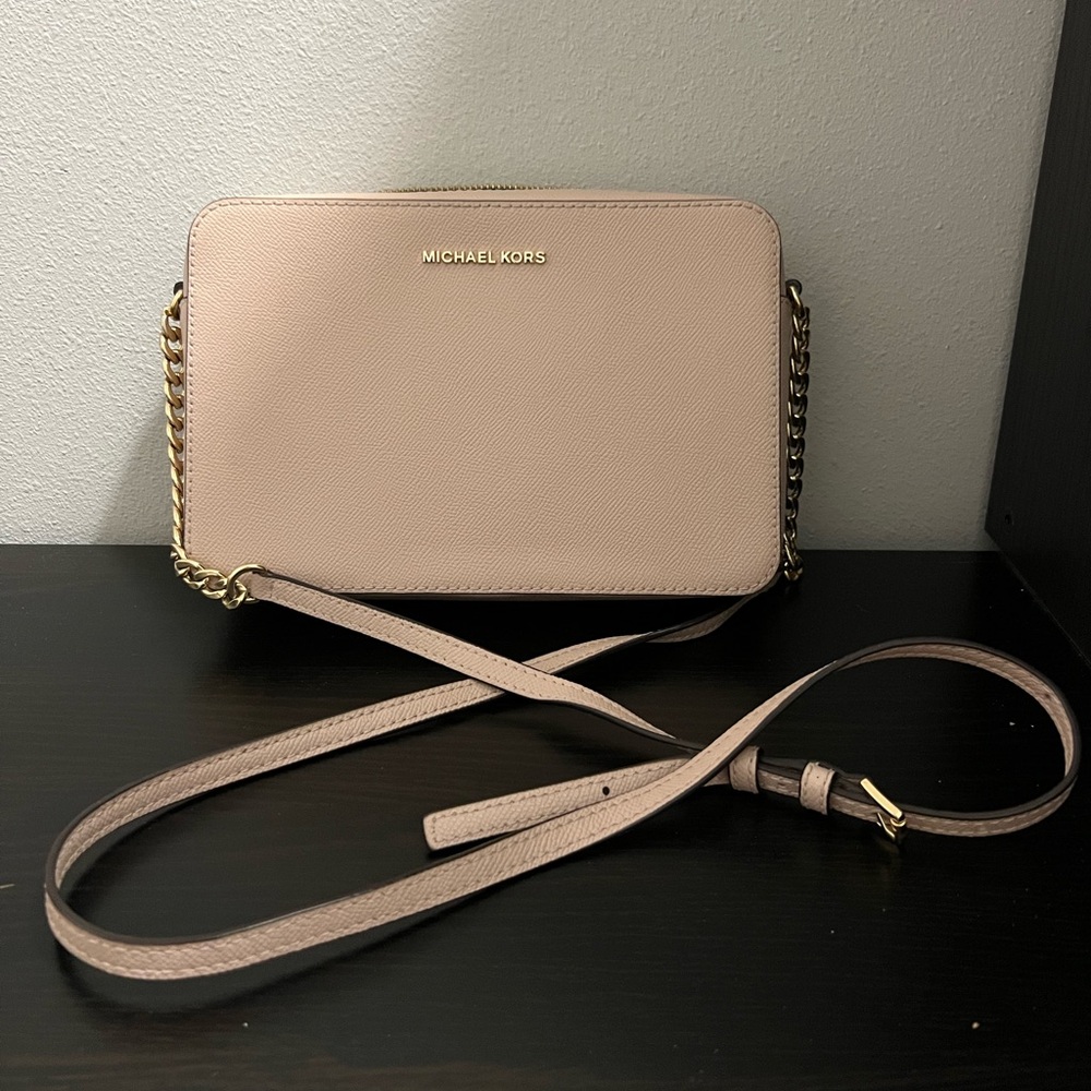 Michael Kors jet set purse and continental wallet
